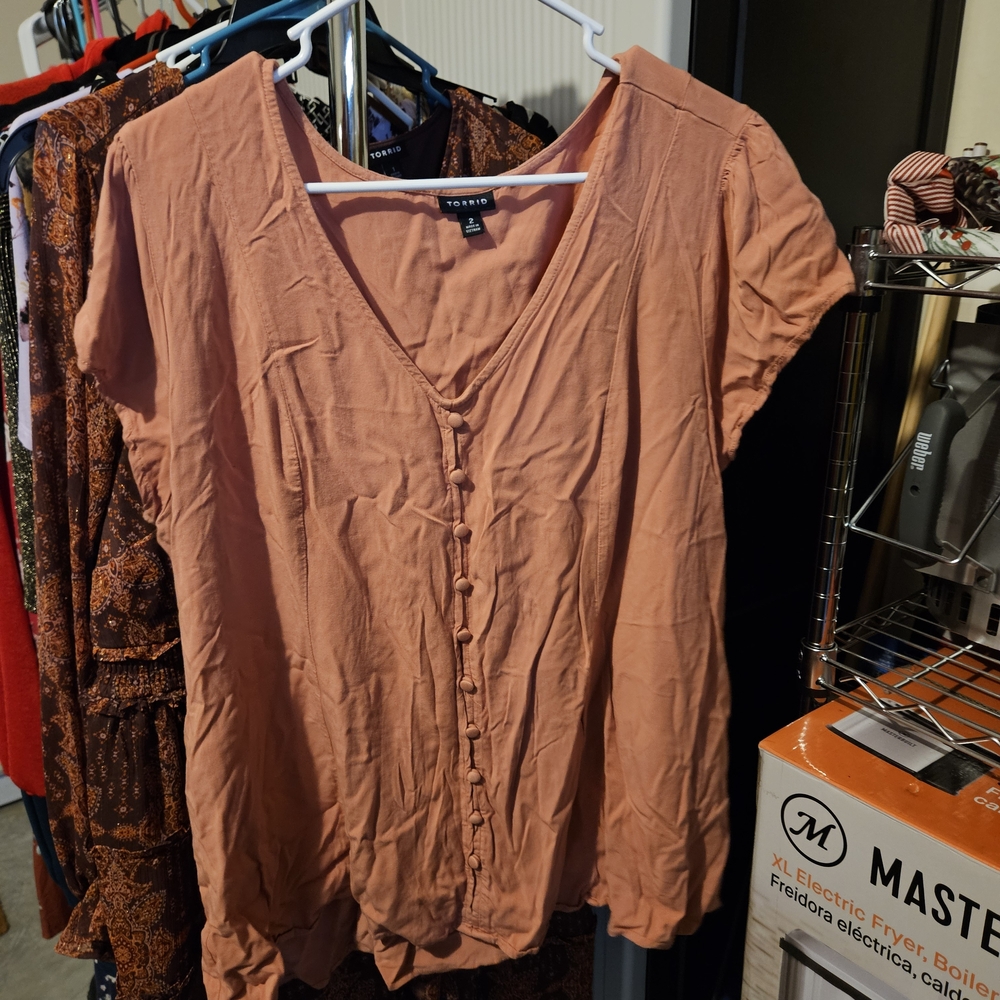 Torrid Women's Peach Button-Front Blouse
